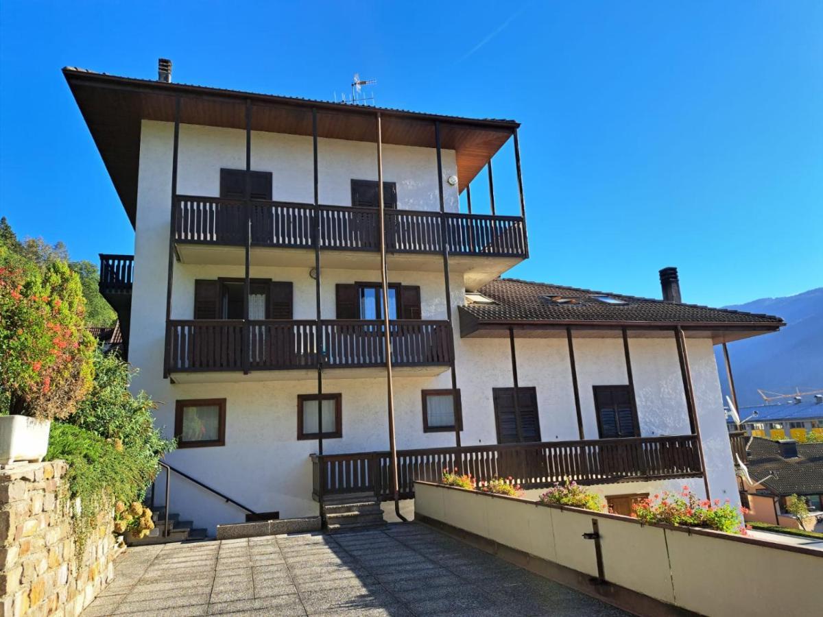 Casa bianca Apartment Male Bagian luar foto